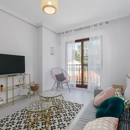 Balcon Con Encanto Con Parking By Lejlighed Vigo