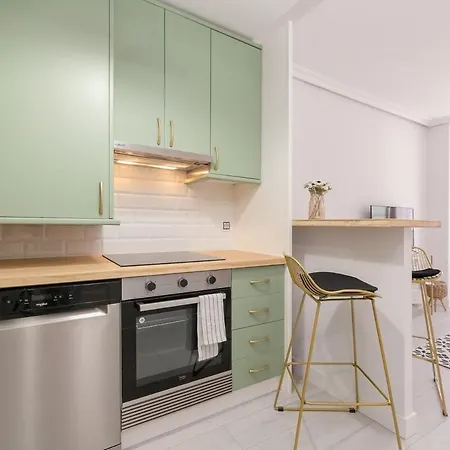 Balcon Con Encanto Con Parking By *